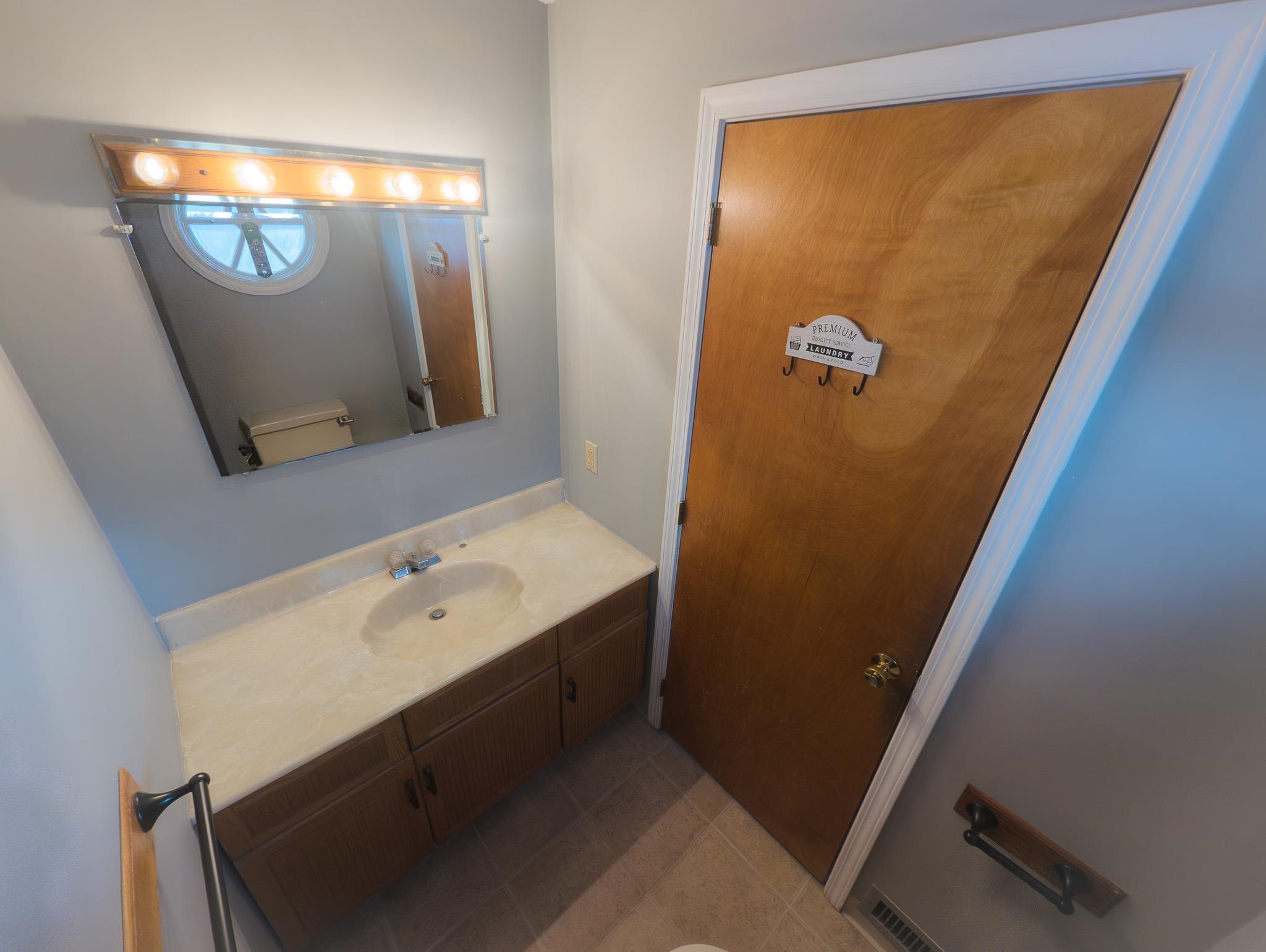 60 Merrimack Drive, Unit 43 Merrimack, NH 03054 - Photo 18 of 44