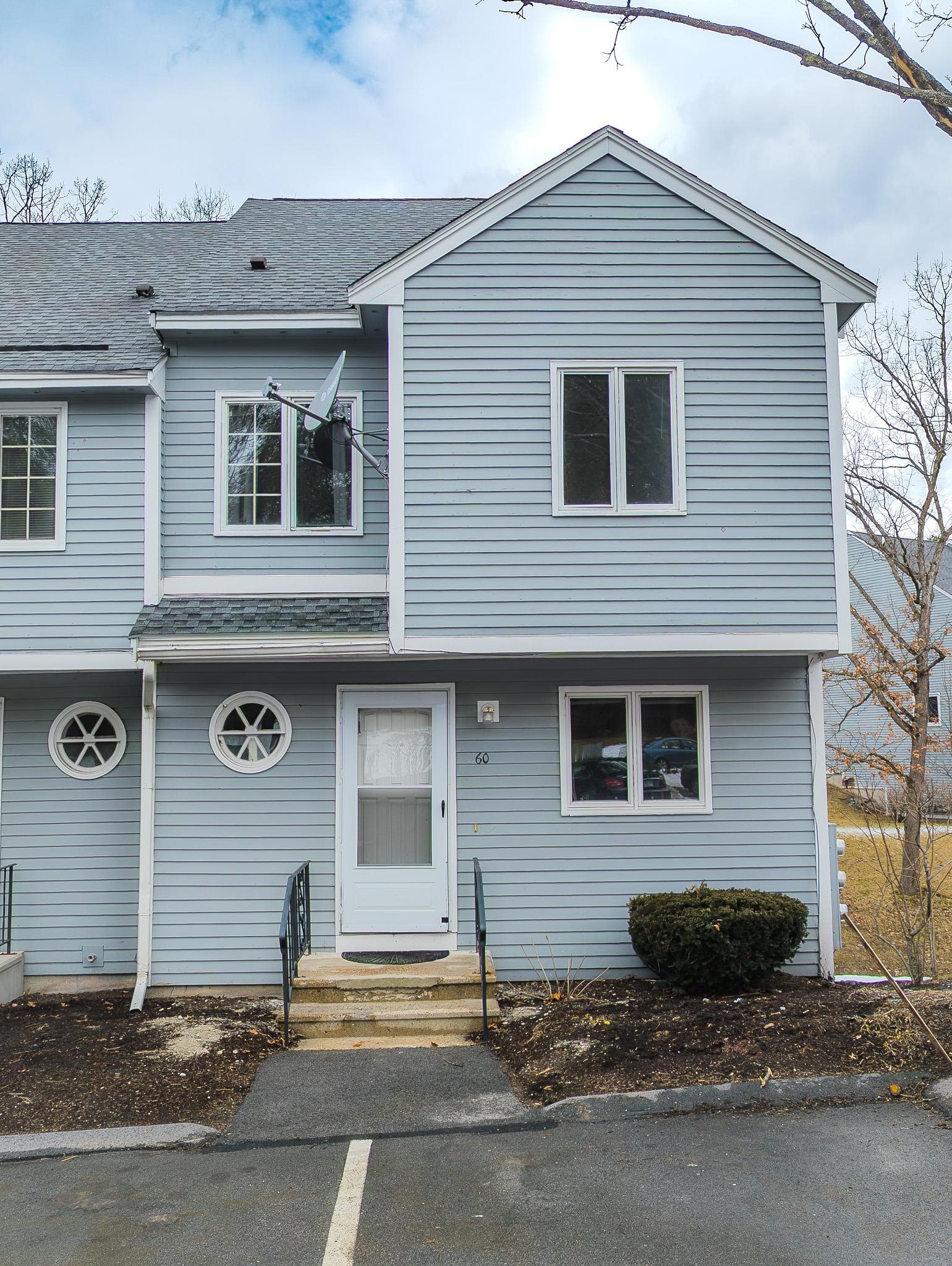 60 Merrimack Drive, Unit 43 Merrimack, NH 03054 - Photo 2 of 44