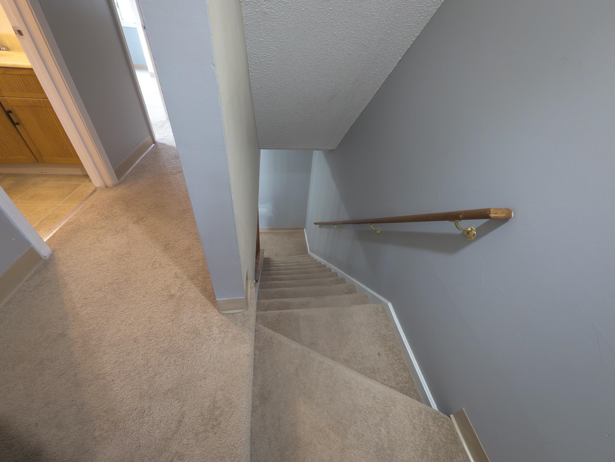 60 Merrimack Drive, Unit 43 Merrimack, NH 03054 - Photo 37 of 44