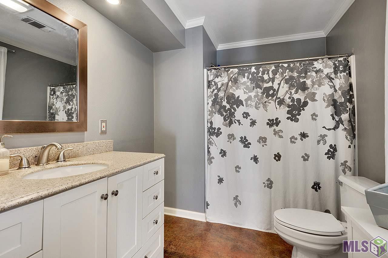 1741 Gamwich Road Baton Rouge, LA 70810 - Photo 10 of 15 Master Bath