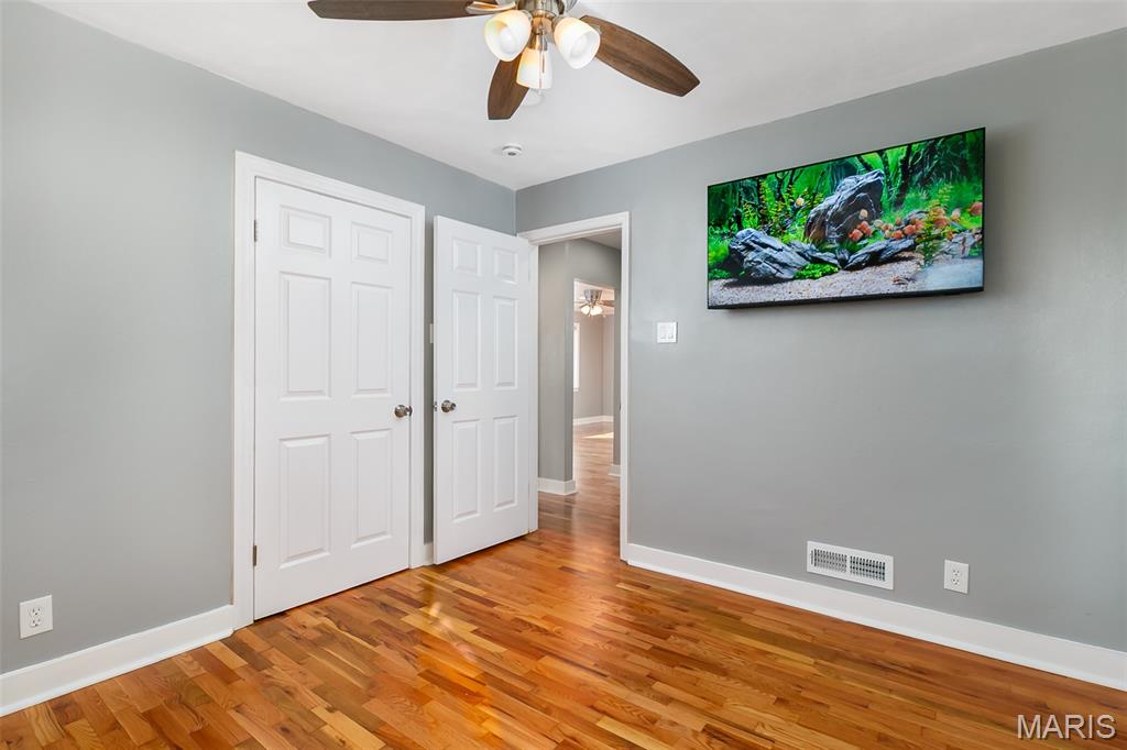 1542 Grant Road St. Louis, MO 63119 - Photo 15 of 25