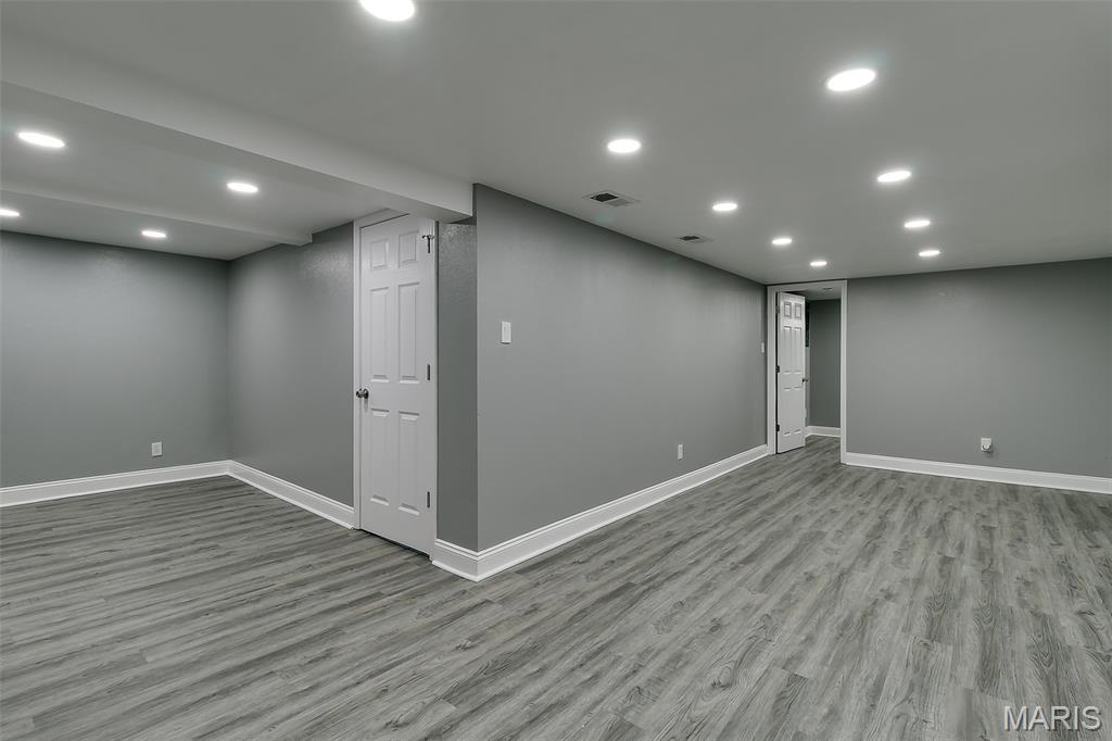 1542 Grant Road St. Louis, MO 63119 - Photo 18 of 25