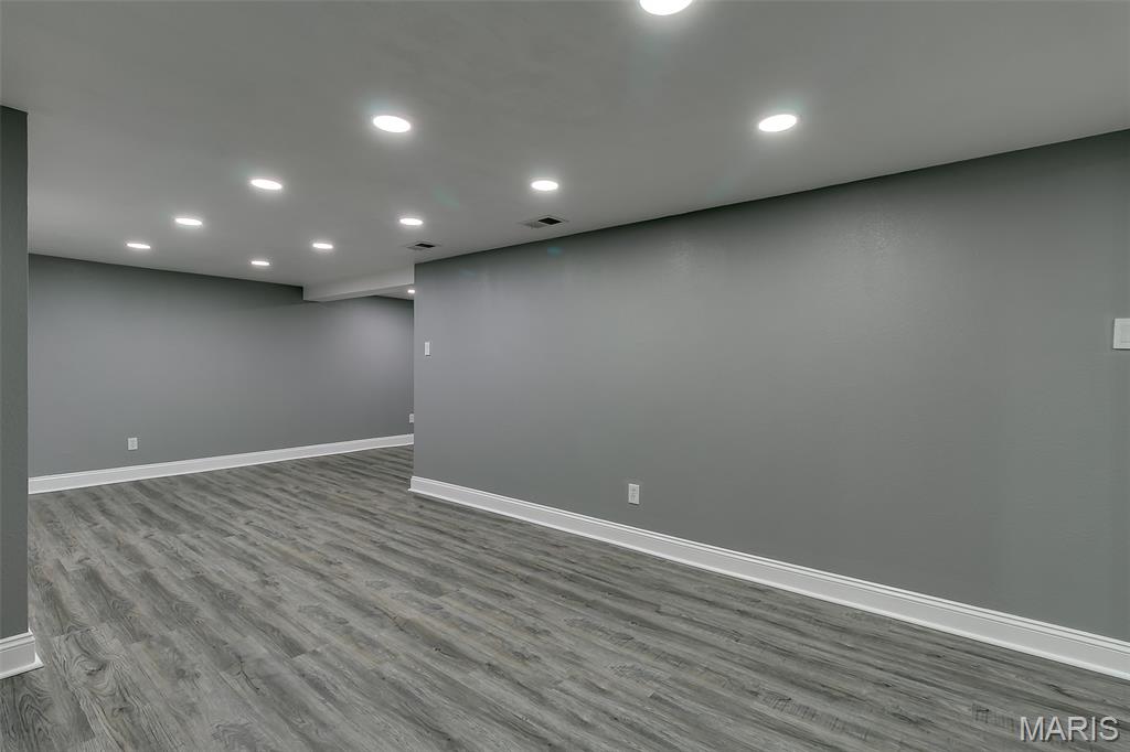 1542 Grant Road St. Louis, MO 63119 - Photo 19 of 25