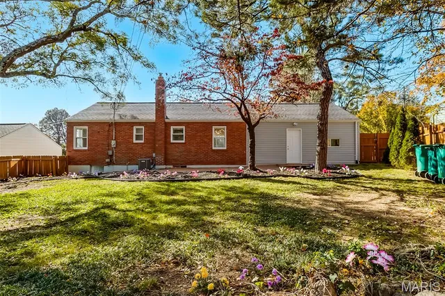 $320,000 | 1542 Grant Road, St. Louis, MO 63119