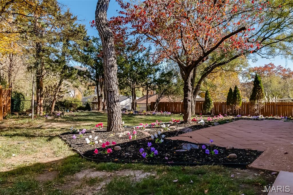 1542 Grant Road St. Louis, MO 63119 - Photo 22 of 25