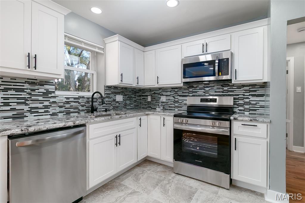 1542 Grant Road St. Louis, MO 63119 - Photo 7 of 25