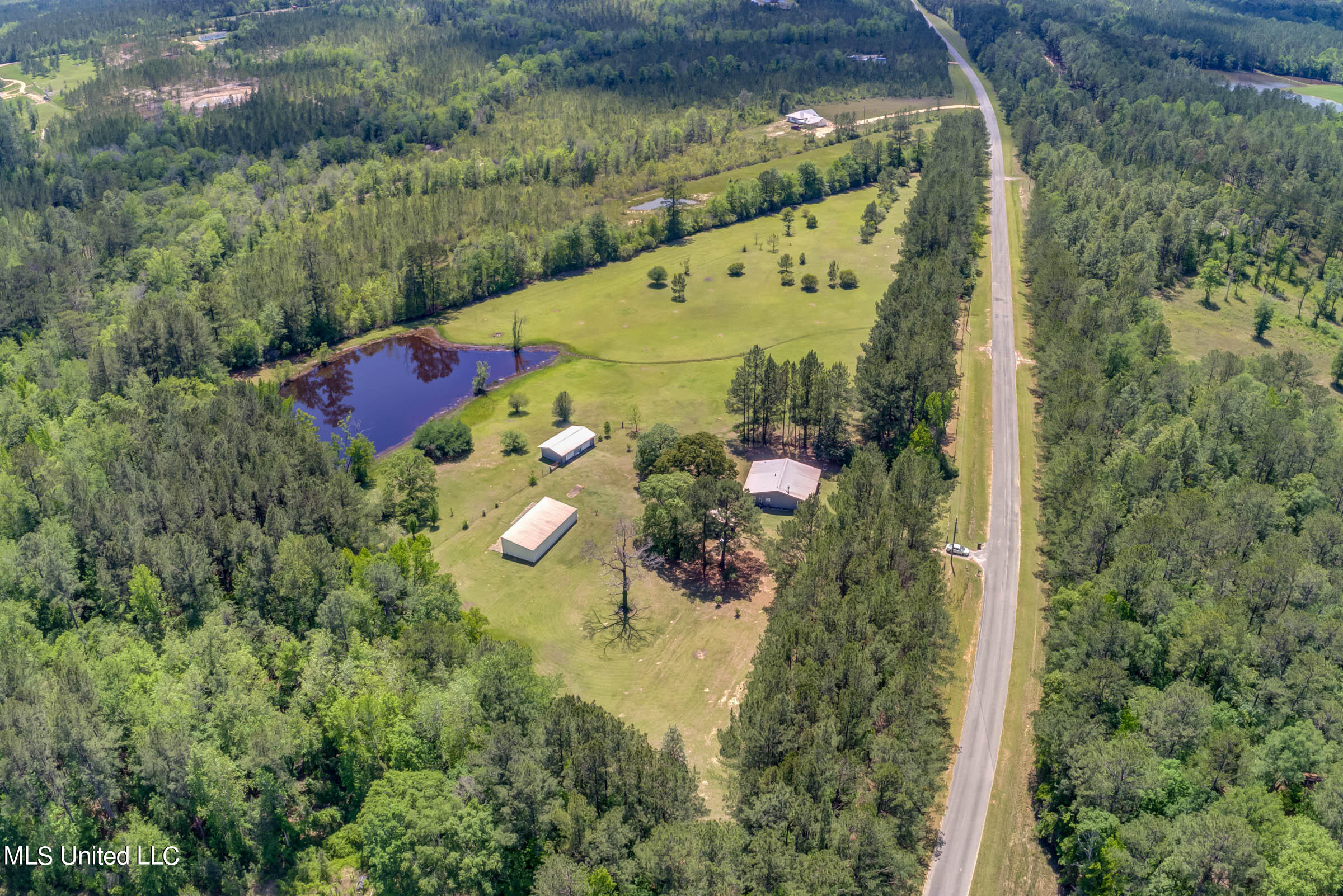 646 Stump Texas Road Lumberton, MS 39455 - Photo 2 of 76 646 Stump Texas Rd (2)