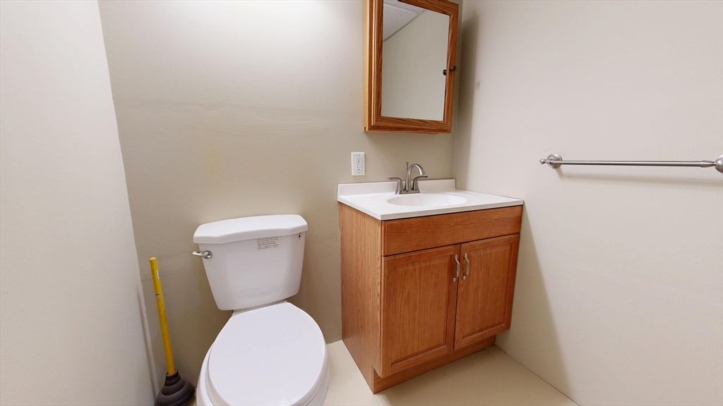 55 Clark Street Worcester, MA 01606 - Photo 37 of 41