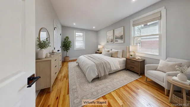 $898,000 | 136-11 Brookville Boulevard | Rosedale Terrace Ward