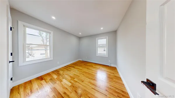 $898,000 | 136-11 Brookville Boulevard | Rosedale Terrace Ward