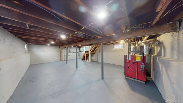 $898,000 | 136-11 Brookville Boulevard | Rosedale Terrace Ward