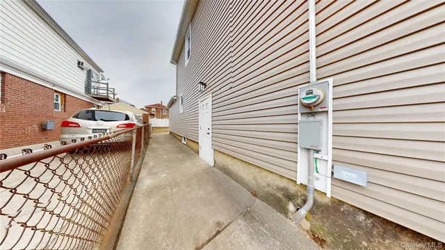 $898,000 | 136-11 Brookville Boulevard | Rosedale Terrace Ward