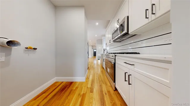 $898,000 | 136-11 Brookville Boulevard | Rosedale Terrace Ward