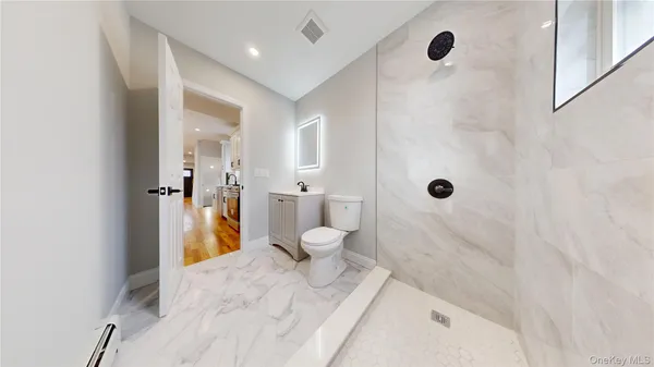 $898,000 | 136-11 Brookville Boulevard | Rosedale Terrace Ward