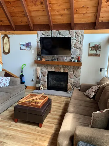 $3,000 | 44 Mountain Drive, New Durham, NH 03855