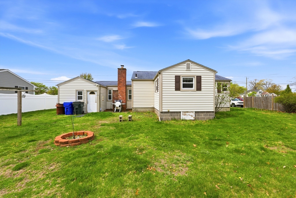 11 Judith Street Springfield, MA 01118 - Photo 27 of 29 Gallery Image 27