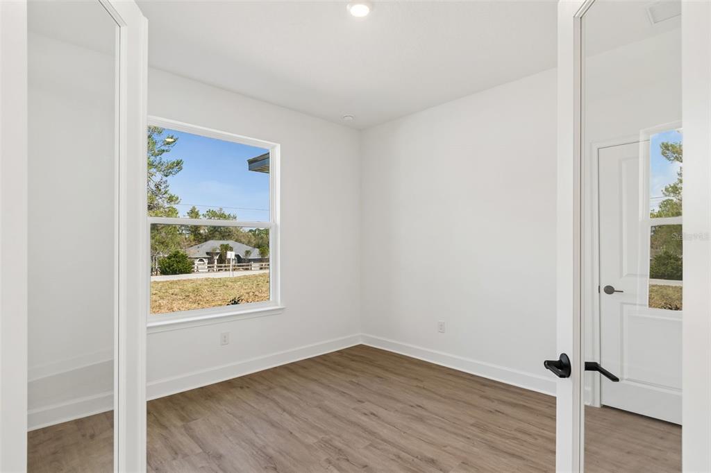 11248 Flock Avenue Weeki Wachee, FL 34613 - Photo 38 of 92