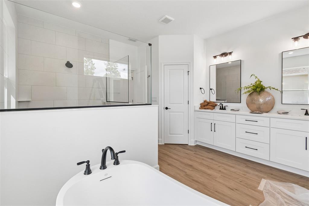 11248 Flock Avenue Weeki Wachee, FL 34613 - Photo 86 of 92