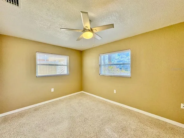 $2,600 | 4121 Headsail Drive, New Port Richey, FL 34652