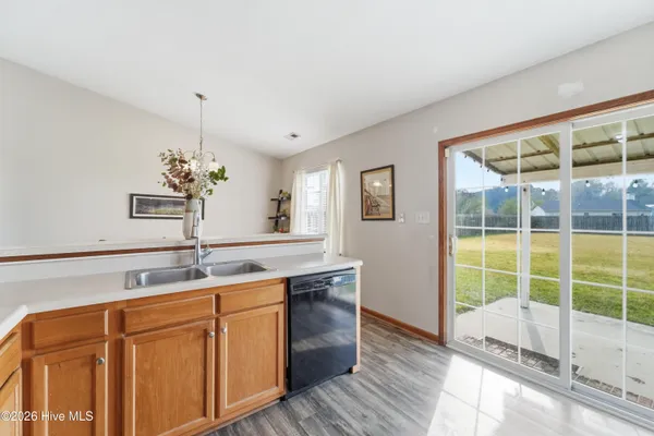 $265,000 | 307 Kenilworth Place, Hubert, NC 28539