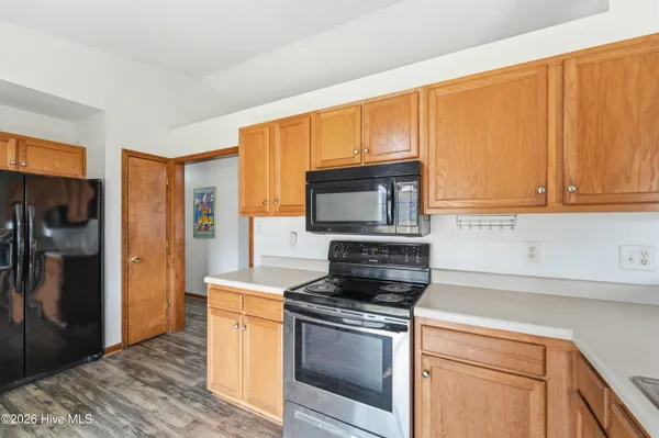 $265,000 | 307 Kenilworth Place, Hubert, NC 28539