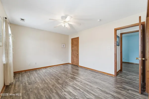 $265,000 | 307 Kenilworth Place, Hubert, NC 28539