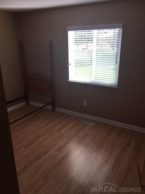 55995 Romeo Plank Road Macomb, MI 48042 - Photo 13 of 14