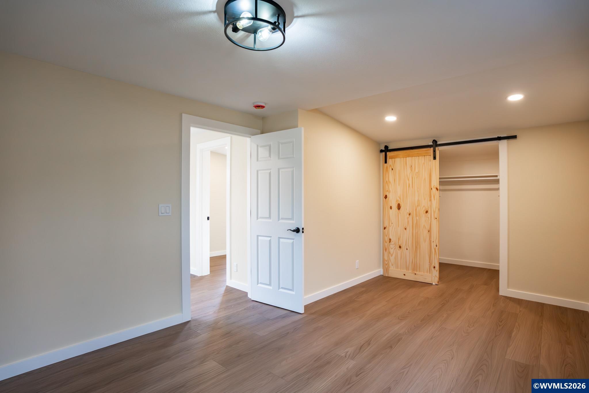 705 Tangent Street Lebanon, OR 97355 - Photo 5 of 31
