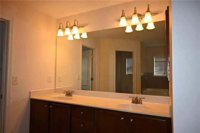 $459,900 | 25 Kaktovic Court Southeast, Grayson, GA 30017