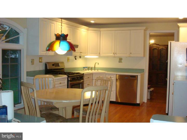 17 Conestoga Road Clementon, NJ 08021 - Photo 5 of 11 Kitchen