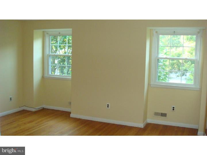 17 Conestoga Road Clementon, NJ 08021 - Photo 7 of 11 Bedroom - Main