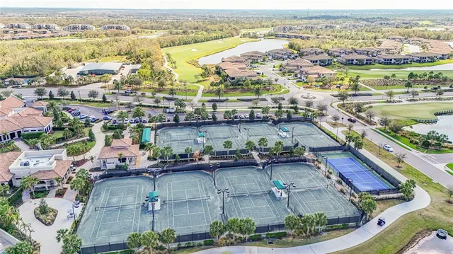 $414,900 | 5517 Palmer Circle, Unit 203, Bradenton, FL 34211