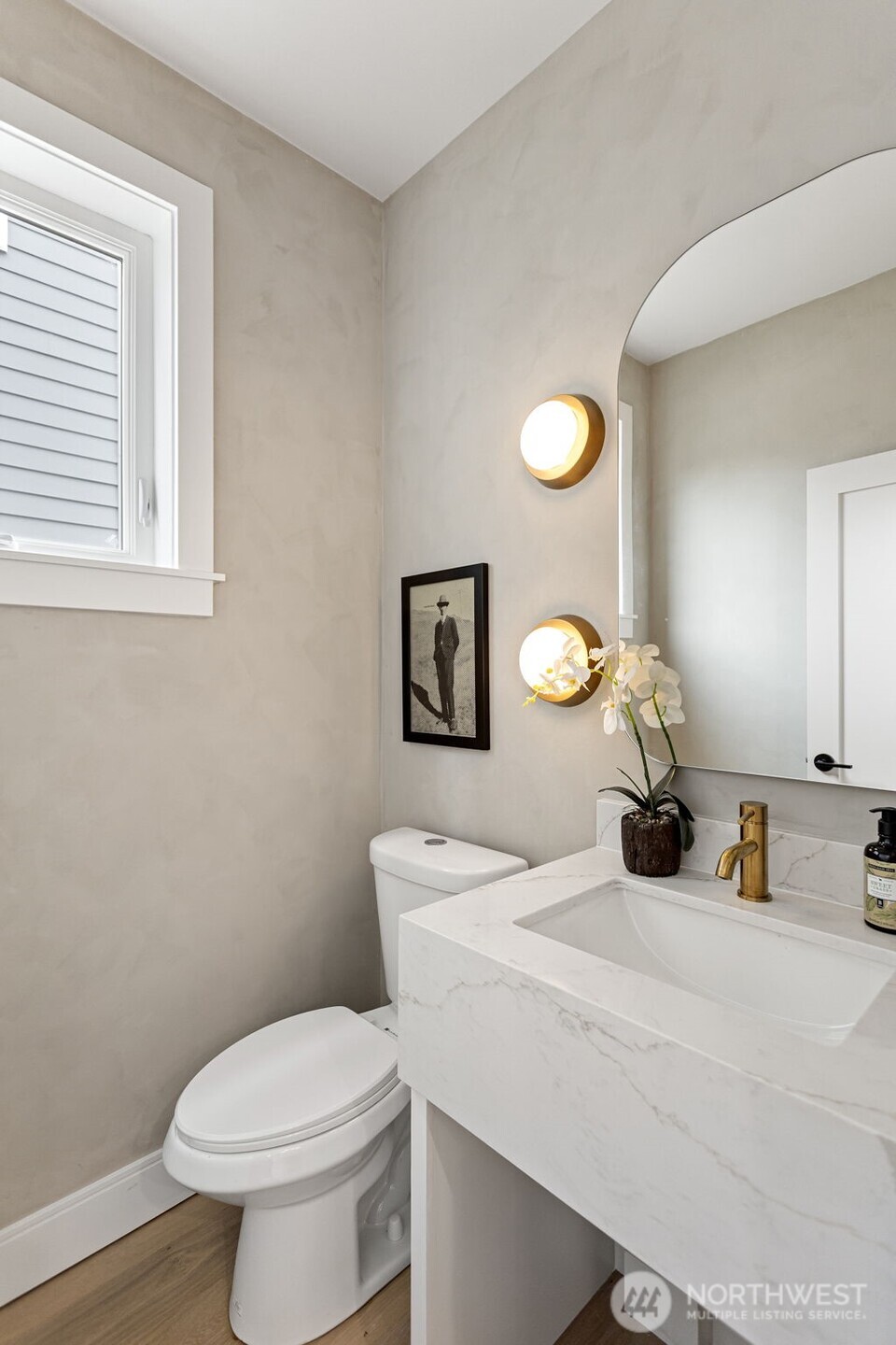 2510 Northwest 80th Street Seattle, WA 98117 - Photo 13 of 26