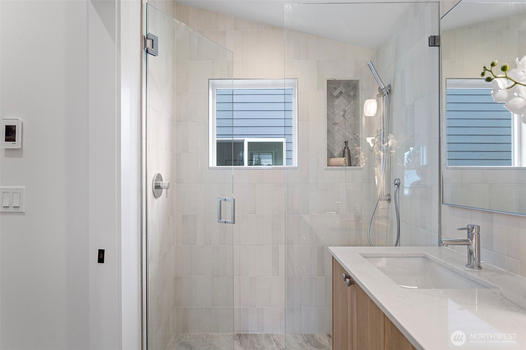 2510 Northwest 80th Street Seattle, WA 98117 - Photo 24 of 26