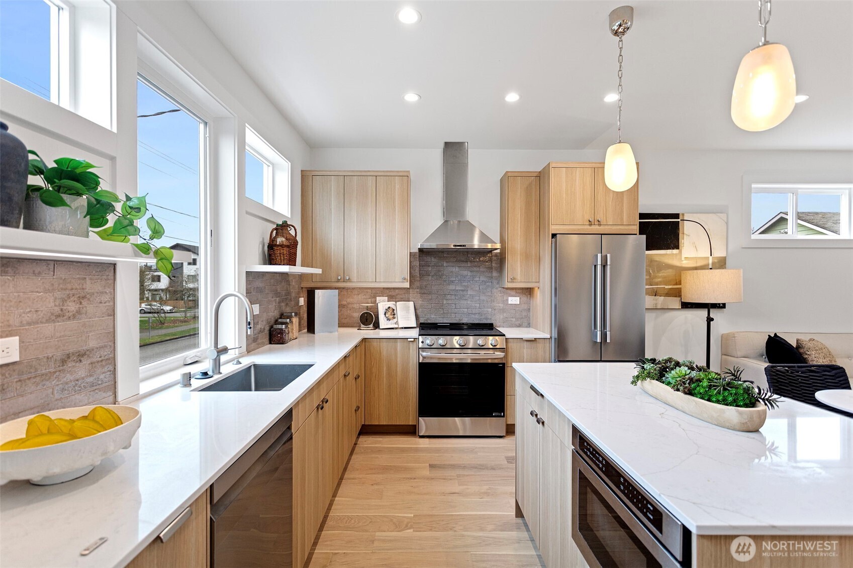 2510 Northwest 80th Street Seattle, WA 98117 - Photo 8 of 26