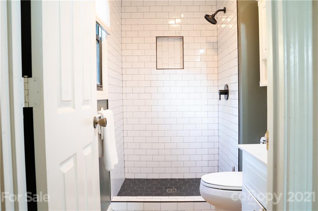 928 Coventry Road Kannapolis, NC 28081 - Photo 10 of 37 Gallery Image 10