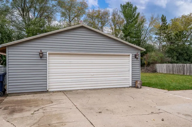 $281,900 | 1831 Hoover Street, Janesville, WI 53545