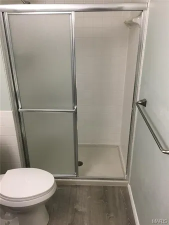 $2,500 | 822 Dutch Mill Drive, Ballwin, MO 63011