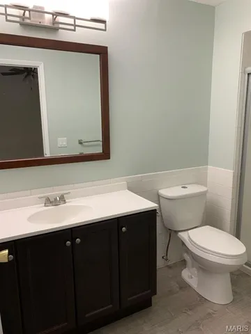 $2,600 | 822 Dutch Mill Drive, Ballwin, MO 63011