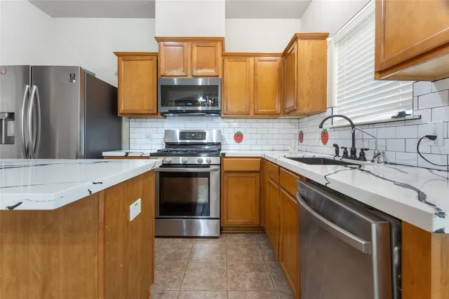 $247,000 | 10611 Evergreen Street, Baytown, TX 77523