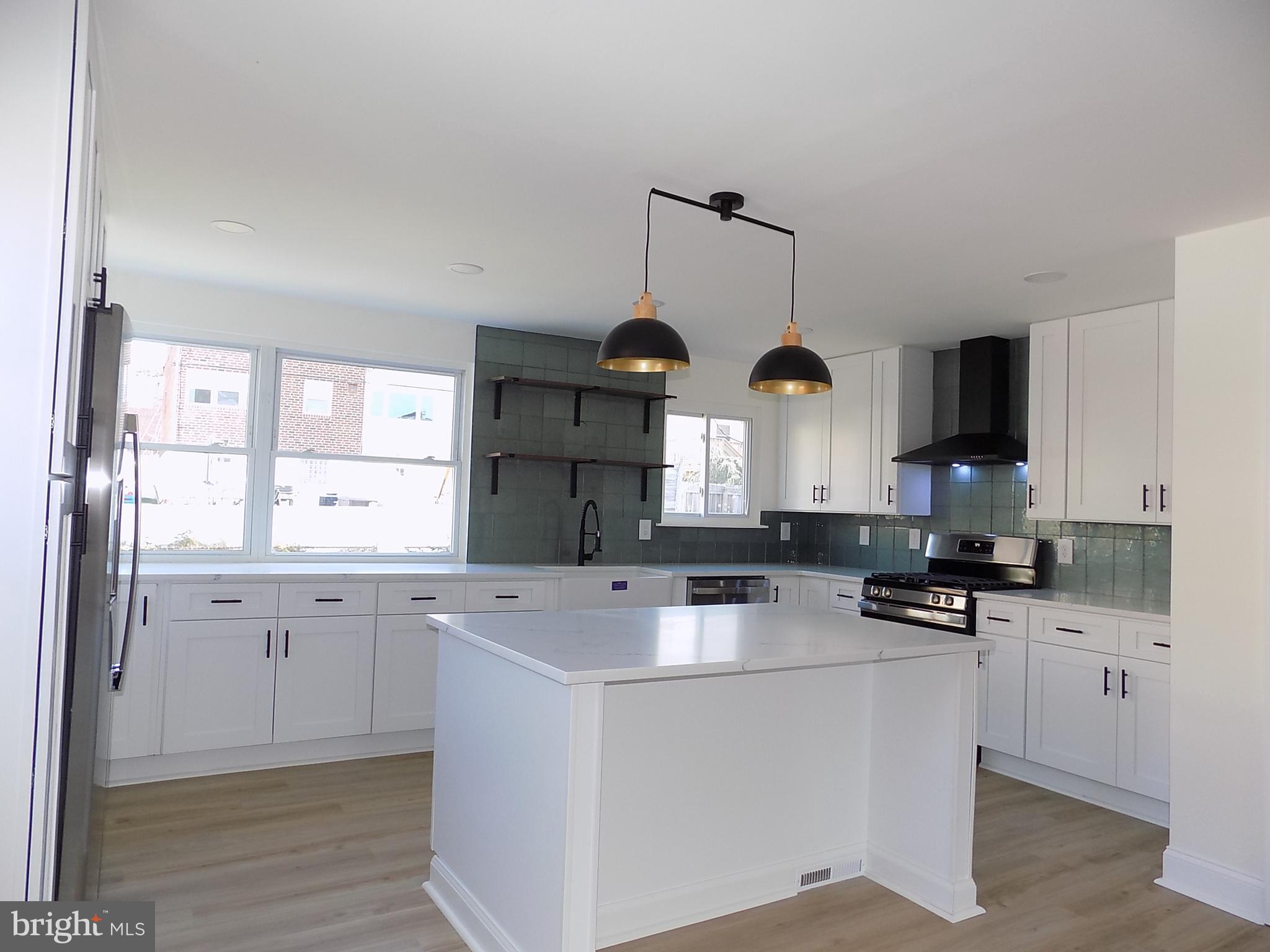 3645 Academy Road Philadelphia, PA 19154 - Photo 4 of 31 Gallery Image 4