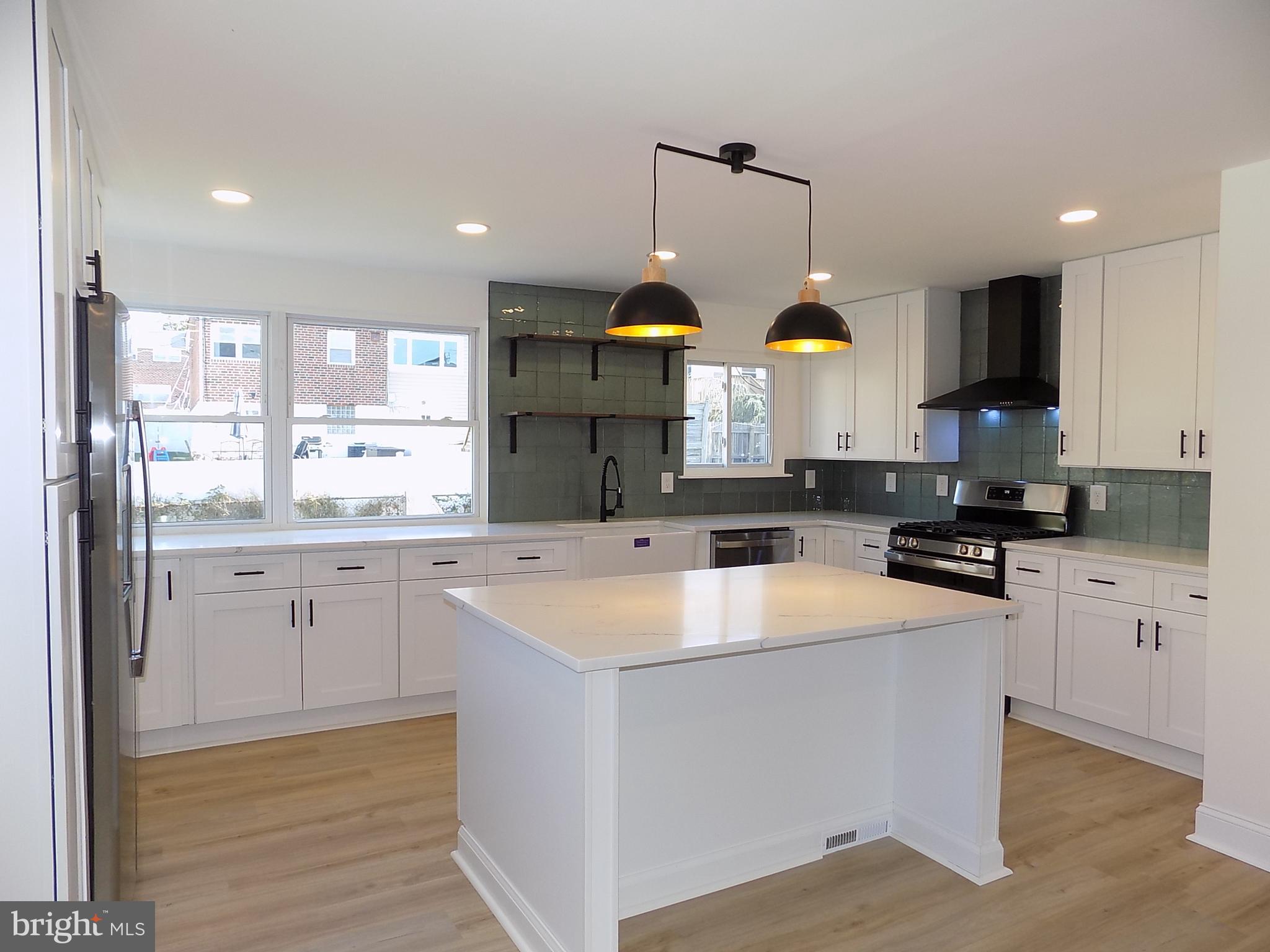 3645 Academy Road Philadelphia, PA 19154 - Photo 6 of 31 Gallery Image 6