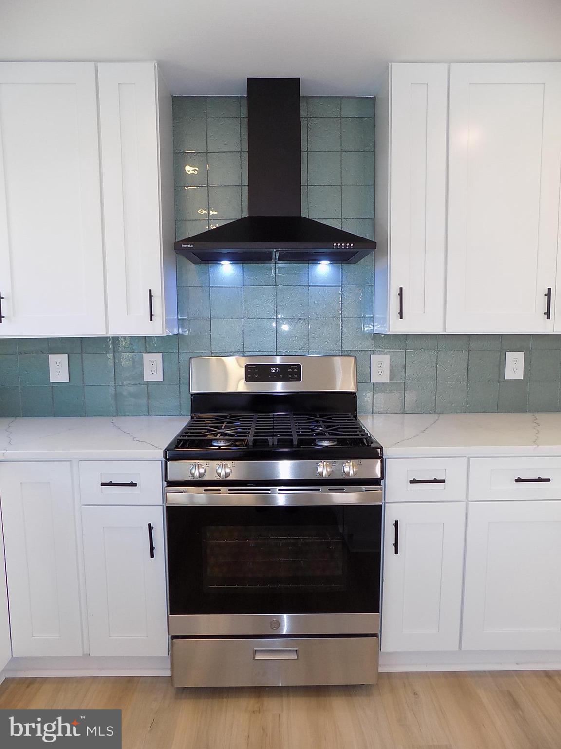 3645 Academy Road Philadelphia, PA 19154 - Photo 8 of 31 Gallery Image 8