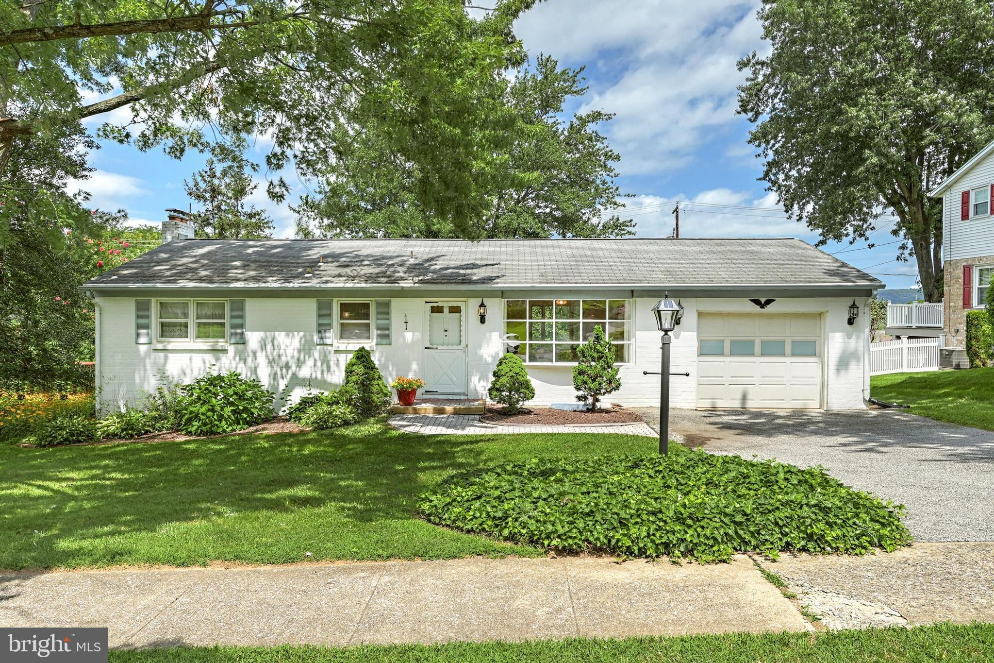 3415 Kingston Road York, PA 17402 - Photo 1 of 35 Gallery Image 1