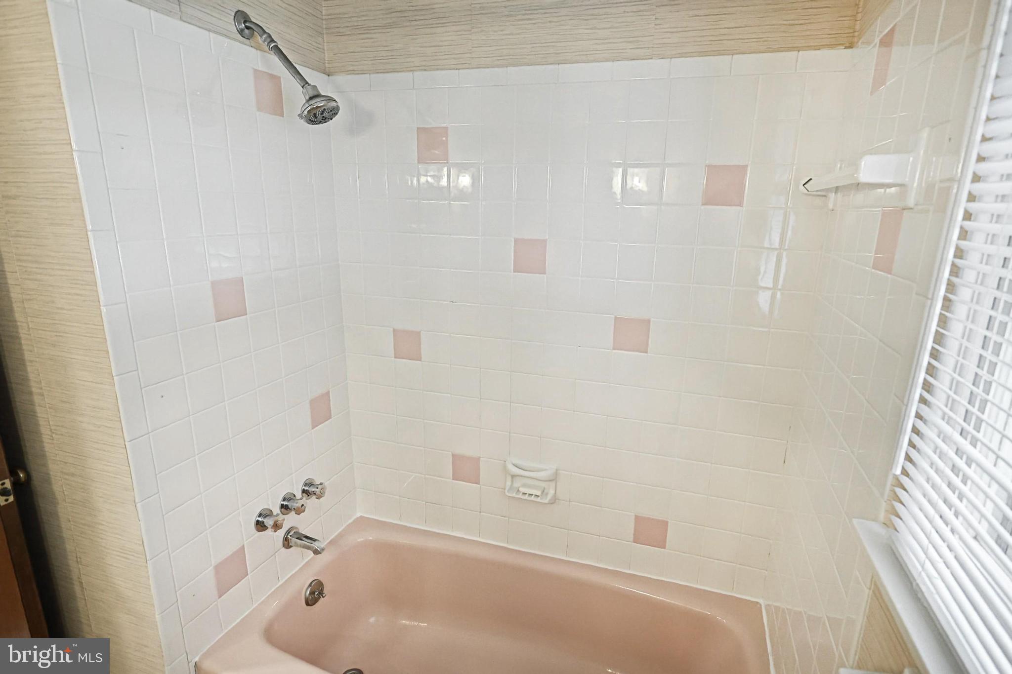 3415 Kingston Road York, PA 17402 - Photo 19 of 35 Gallery Image 19