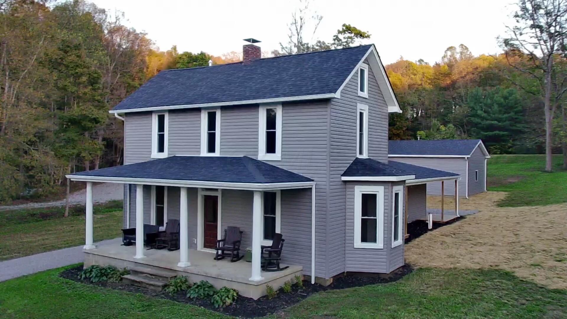 2190 Pumpkin Vine Road Southeast Lancaster, OH 43130 - Photo 1 of 31