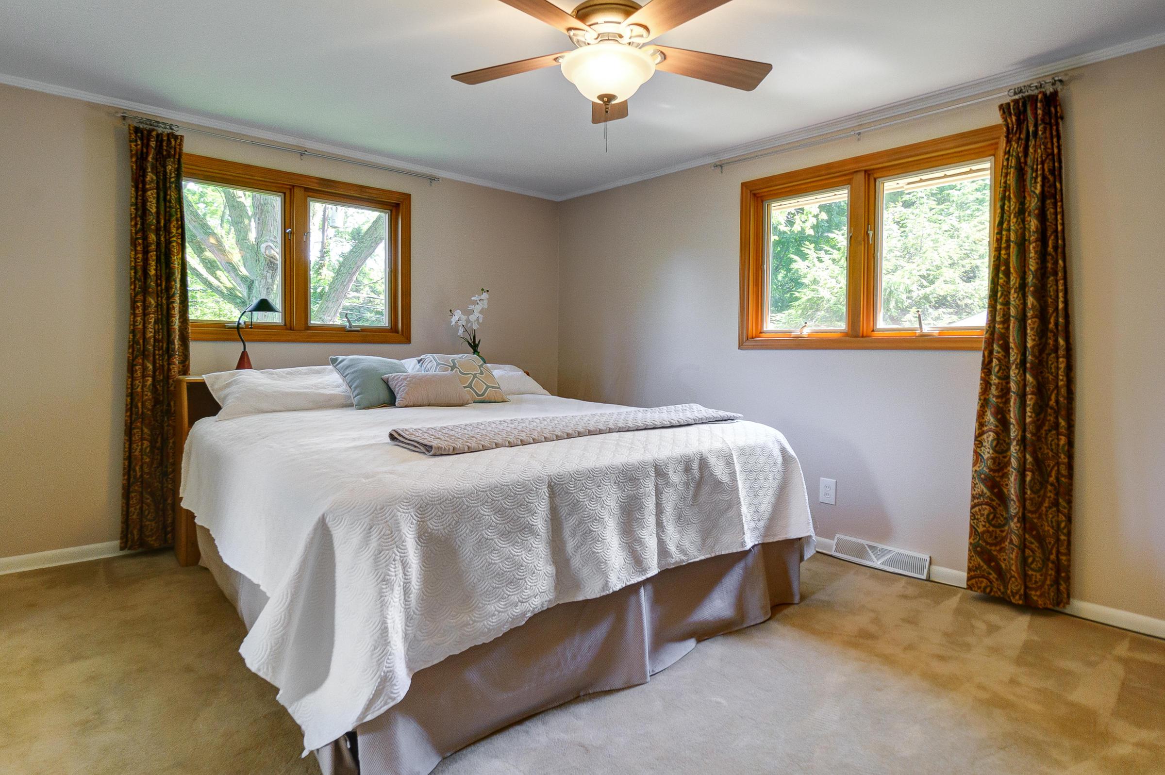 1376 Kingsgate Road Upper Arlington, OH 43221 - Photo 13 of 26