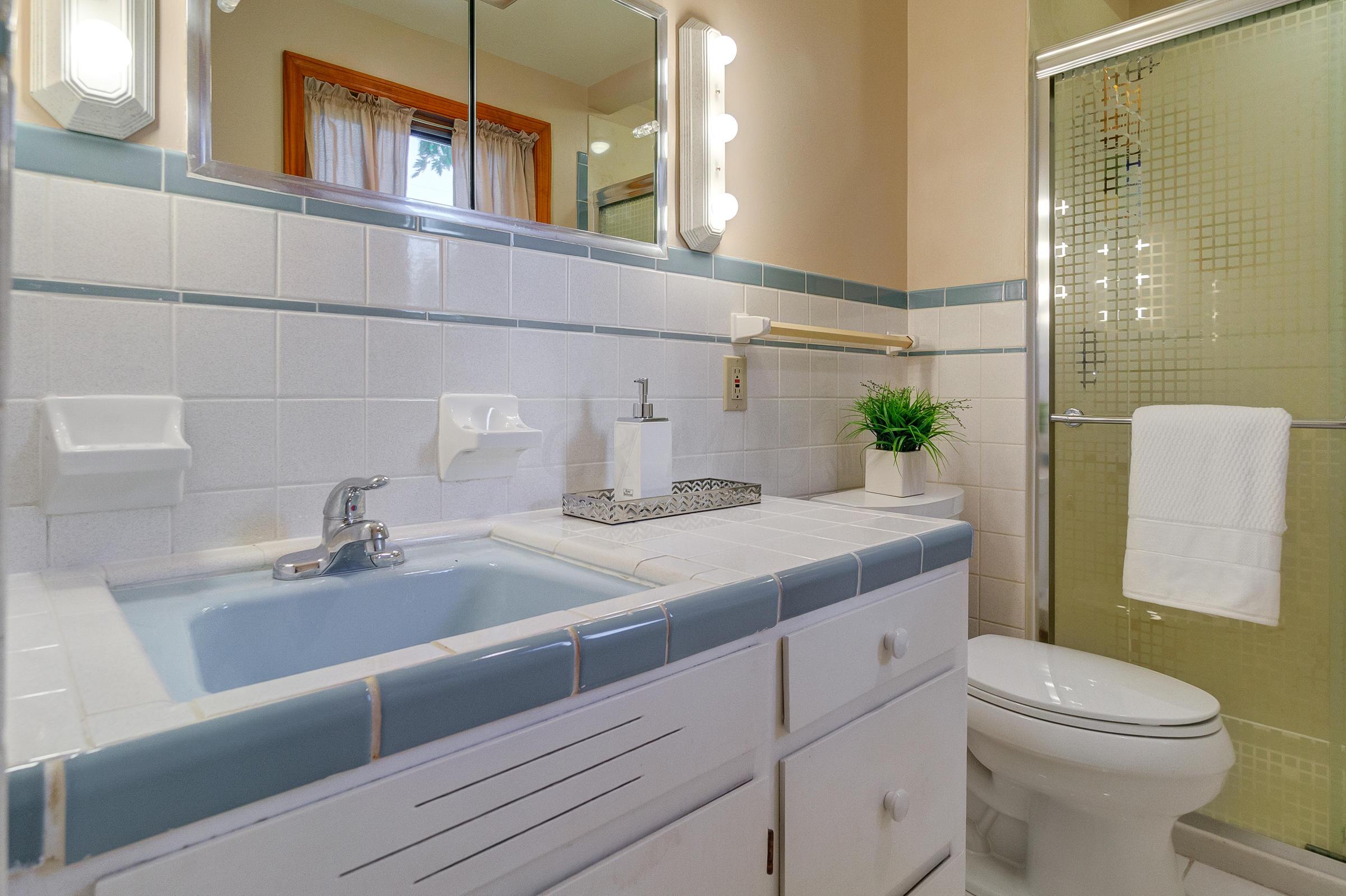 1376 Kingsgate Road Upper Arlington, OH 43221 - Photo 14 of 26