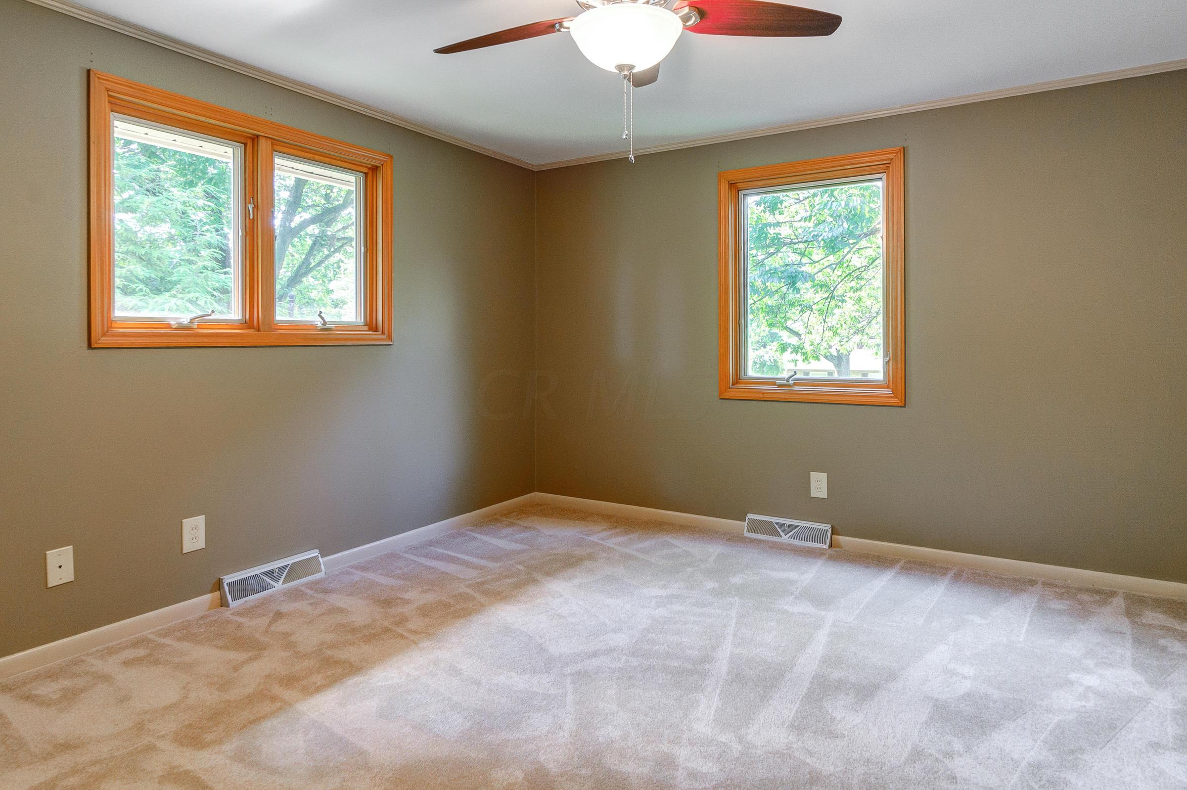1376 Kingsgate Road Upper Arlington, OH 43221 - Photo 16 of 26