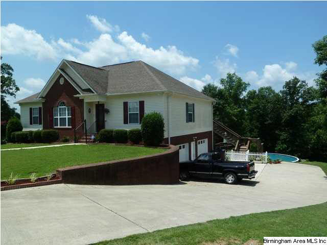 1618 Mountain Woods Lake Road Warrior, AL 35180 - Photo 3 of 32